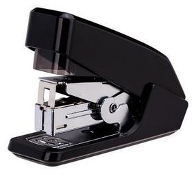 Степлер Deli E0466BLCK Pro 24/6 26/6 (30листов) черный 50скоб закрытый