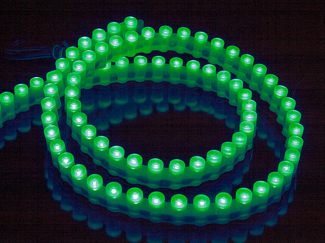 Светодиодная лента DIP LED 12В зелёная