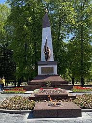ВЕЧНЫЙ ОГОНЬ – ПАМЯТЬ НА ВЕКА.