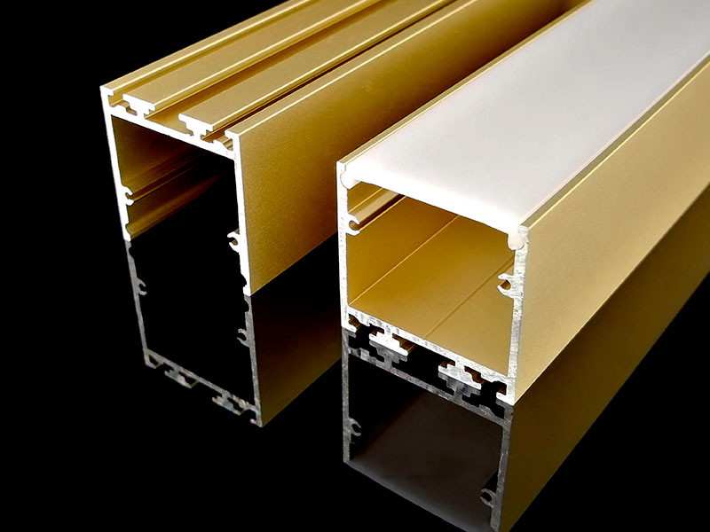 Алюминиевый профиль накладной (подвесной) с экраном 35,6х35 (solled 3535НЗ)