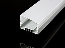 Алюминиевый профиль накладной с прямоугольным экраном 34х16 для LED ленты