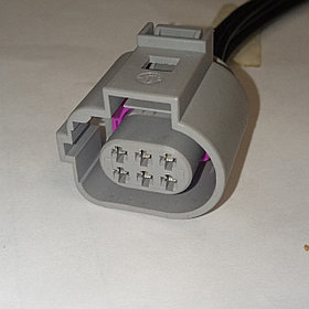 Фишка 6-pin дроссельной заслонки VAG с боковым замком
