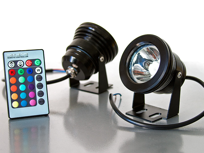 Прожектор светодиодный 10W 12V IP67 RGB с пультом