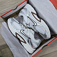 Кроссовки Nike V5 RNR Parachute Beige Metallic Pewter, фото 6