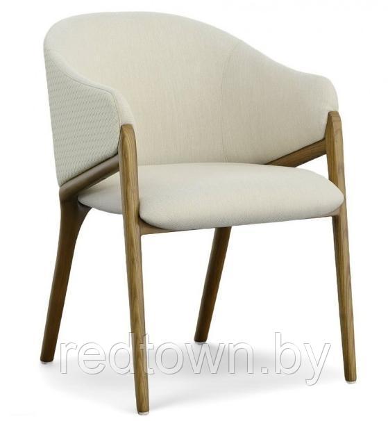 Стул Милан с подлокотниками деревянный мягкий