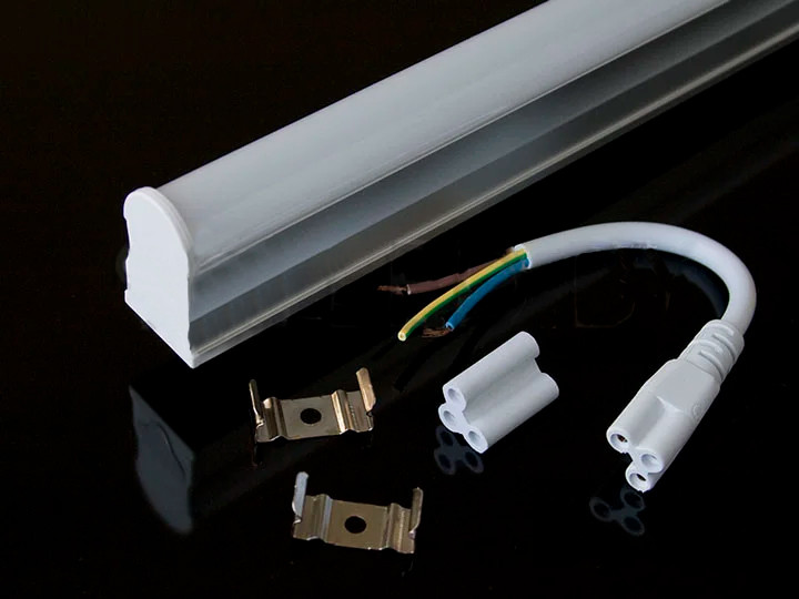 Светильник светодиодный Led Stick 90см 84led 18W