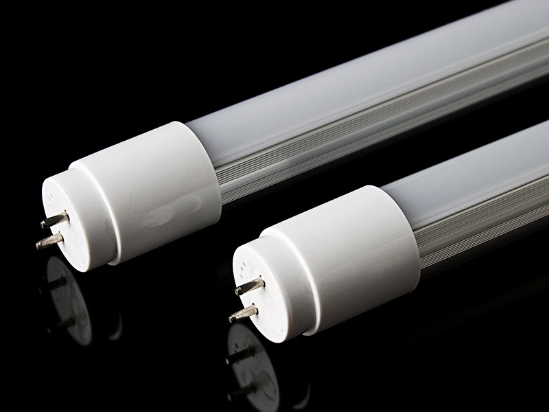 Светодиодная лампа T8 1200mm 220V