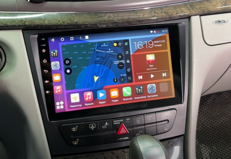 Штатная магнитола Parafar для Mercedes-Benz E класс (2002-2010) W211 на Android 13 (8/128Gb/4G/2K)