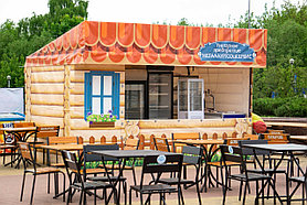 Торговая палатка с "односкатной крышей". Размер 2,50х4,00 м.
