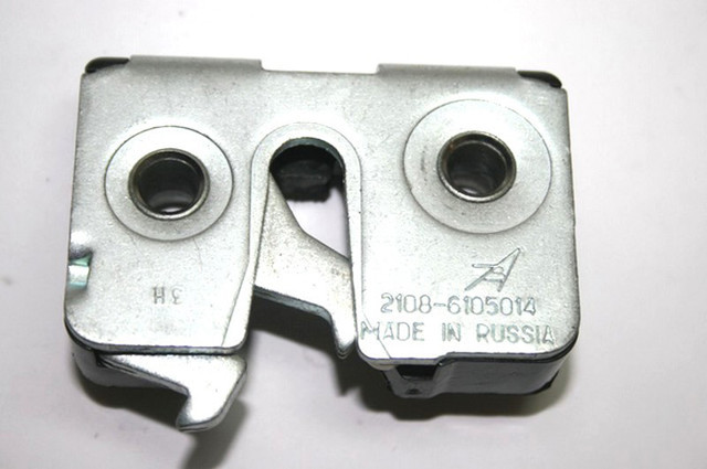 Механизм замка двери ВАЗ 2108-099, 2110-15 ДААЗ наруж.правый (защелка)