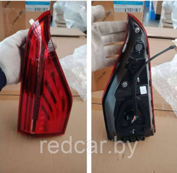 Фонарь задний левый внутренний на крышке багажника Geely Tugella