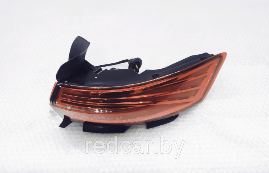 Фонарь задний правый наружный на крыле Geely Tugella