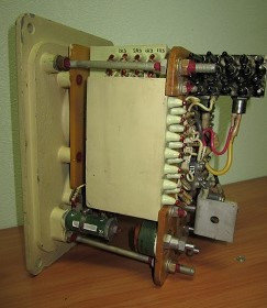 Корректор напряжения БКН-6А
