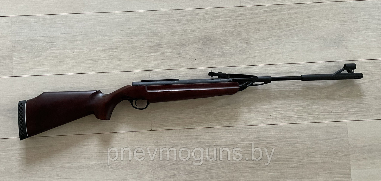 Пневматическая винтовка МР-512С-06 с деревянным ложем Монте Карло.