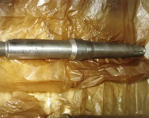 Вал водяного насоса двигатель Г-60 (6ЧРН 36/45)