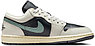 Кроссовки NIKE AIR JORDAN 1 LOW белый/черный DC0774-001, фото 6