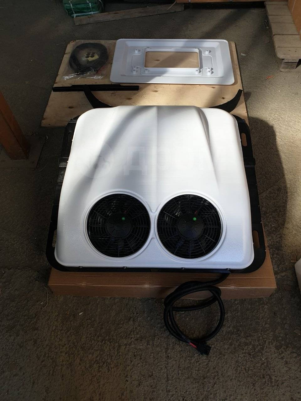 Стояночный кондиционер накрышный 8800-2 24V (2800W)