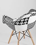 Кресло Stool Group Eames в стиле пэчворк черно-белое, ножки массив бука, фото 7