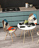 Стул Stool Group Eames DSW в тканевой обивке в стиле пэчворк, сиденье платиковое, ножки деревянные, фото 4