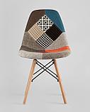 Стул Stool Group Eames DSW в тканевой обивке в стиле пэчворк, сиденье платиковое, ножки деревянные, фото 7