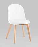Стул Stool Group пластиковый Fog с подушкой белый деревянные ножки, фото 2