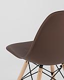 Стул Stool Group Eames Style DSW коричневый пластик, стальной каркас, натуральный массив бука, фото 9