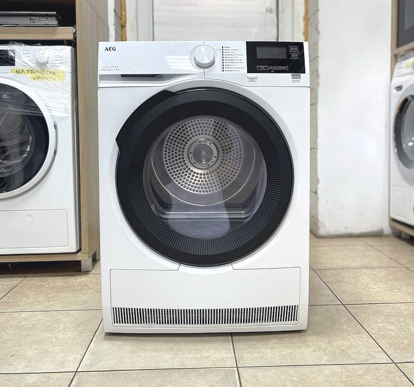 Новая сушильная машина с  ТЕПЛОВЫМ НАСОСОМ   AEG   TR73CB96   9 КГ  ГАРАНТИЯ 1 ГОД
