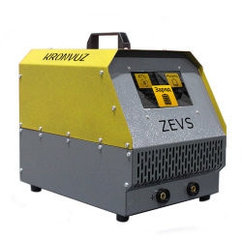 Зарядно-десульфатирующее устройство для АКБ погрузчиков ZEVS-POWER-D 80