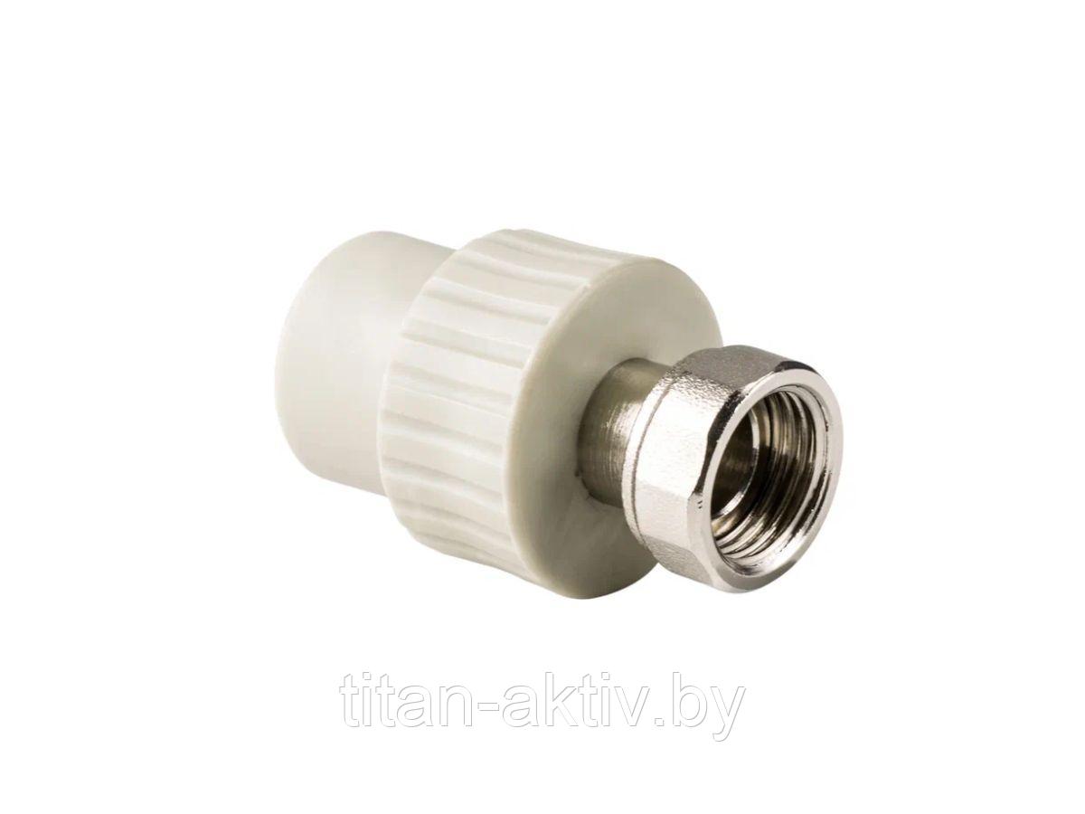 Муфта ПП с накидной гайкой 20х1/2", сер. РТП (РосТурПласт)