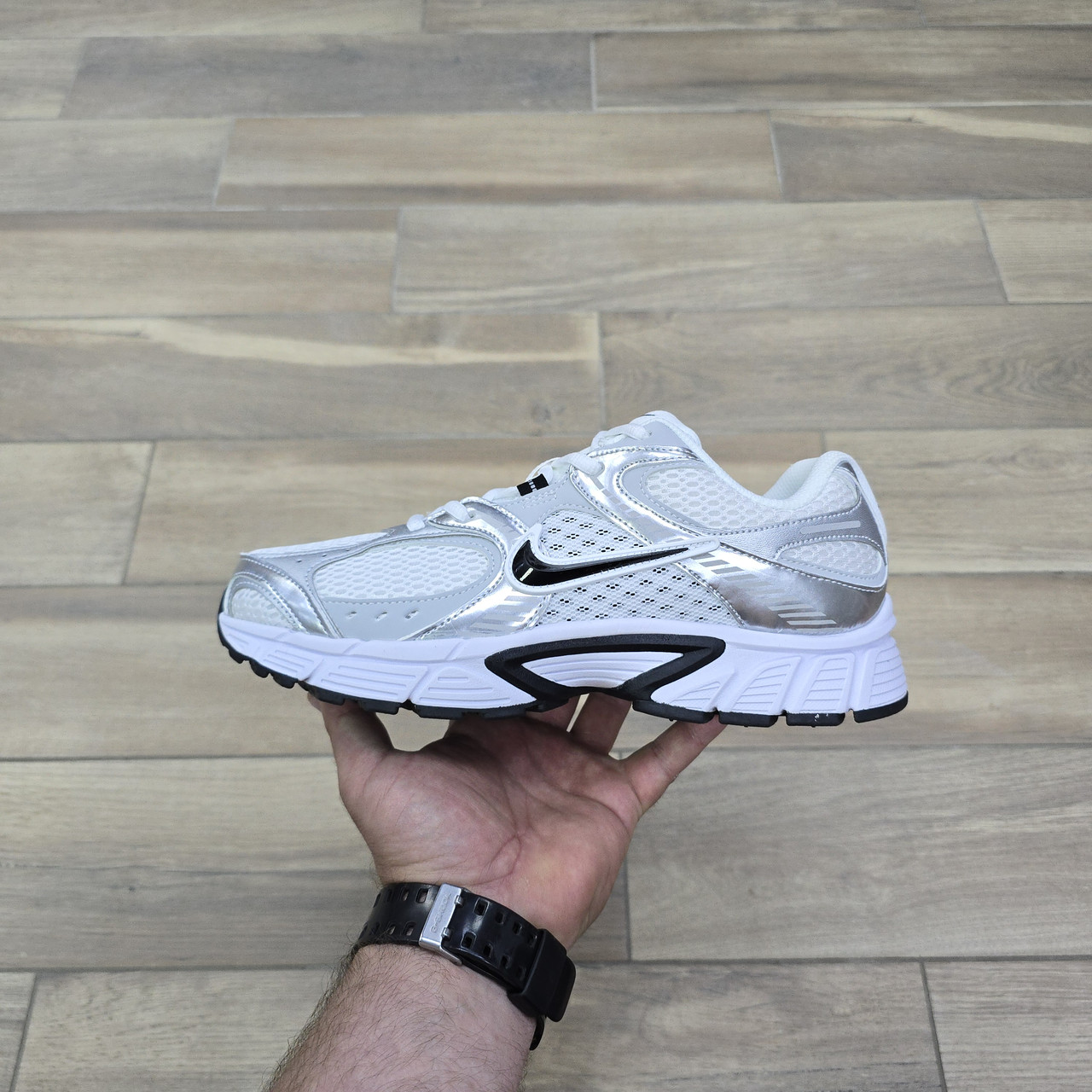 Кроссовки Nike V5 RNR White Black