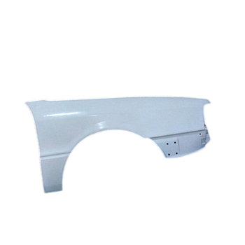 Крыло Audi 80 B3 (Ауди 80 Б3) 1986-1991 переднее правое пластиковое стеклопластик