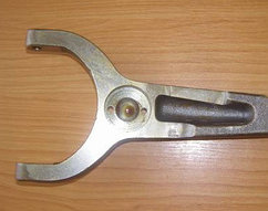 501-12-9001; Вилка выжимного подшипника LKT 80