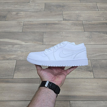 Кроссовки Air Jordan 1 Low White