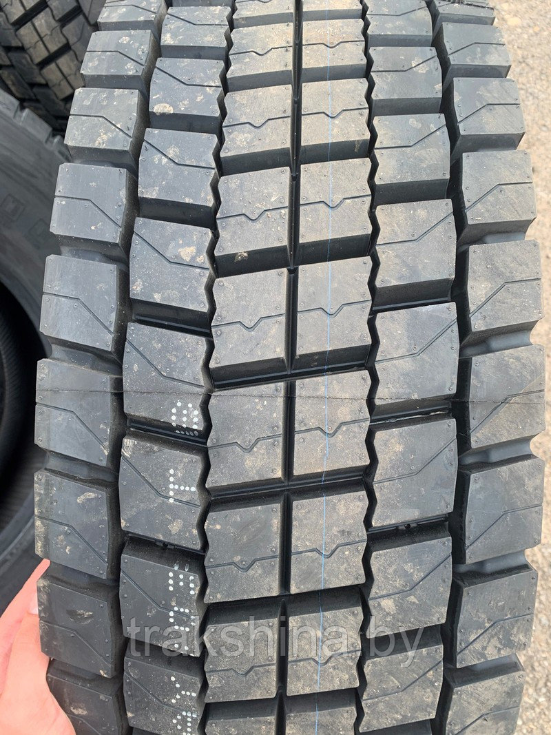 Грузовая шина 315/70R22.5 BLACKLION BD175 M+S на ведущую ось