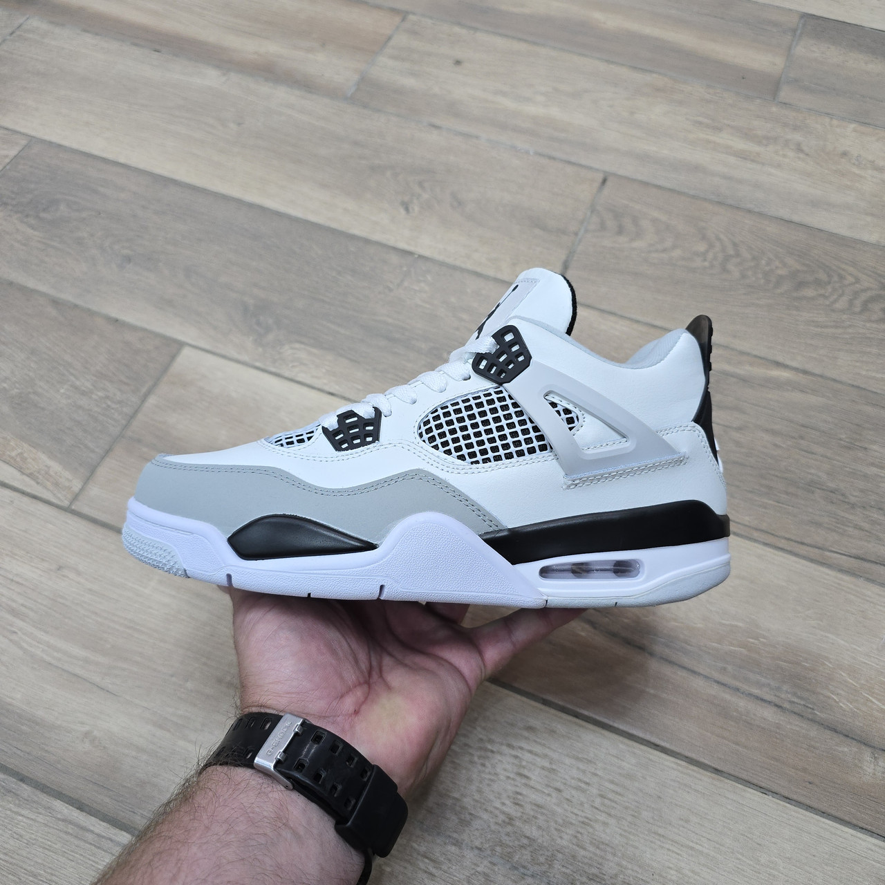 Кроссовки Air Jordan 4 Retro Military Black