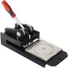 Универсальный вырубщик для значков MultiSheet