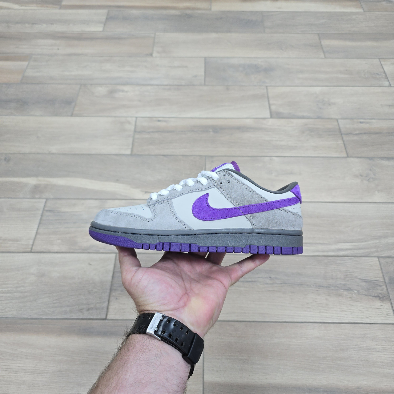 Кроссовки Wmns Nike Dunk Low Pro SB Purple Pigeon