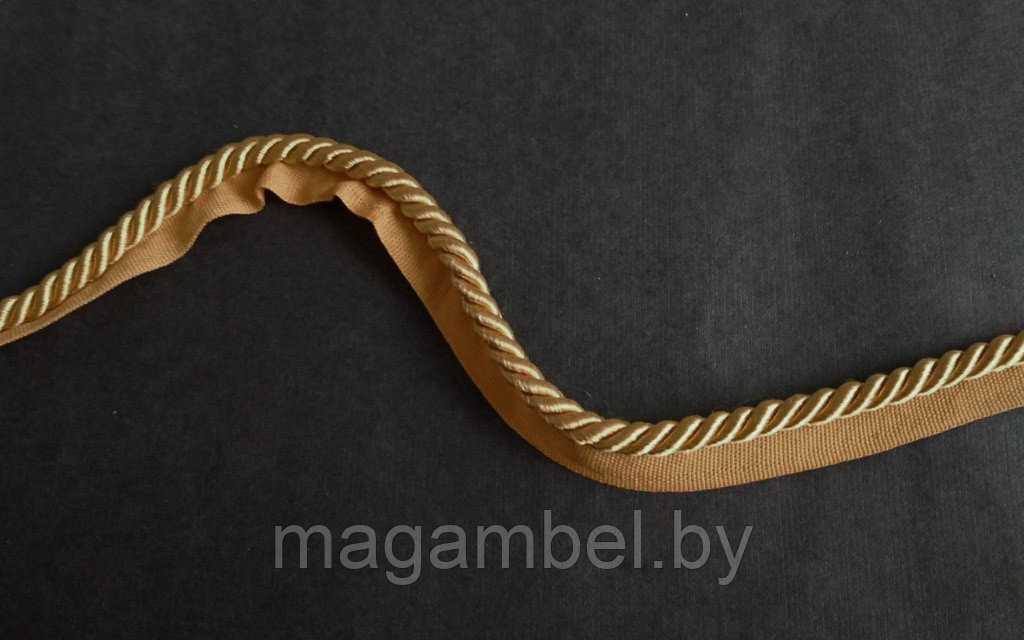 Шнур декоративный в  золотом цвете