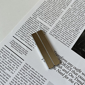 Магнит прямоугольный металлический (короткий) для гель-лака "Кошачий глаз"