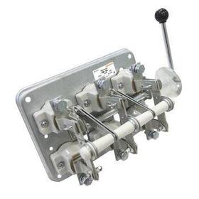 Разъединитель РБ 4/П 400А с правым приводом