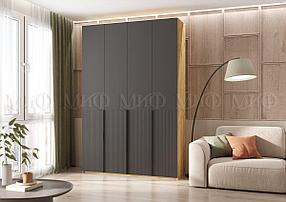 Четырехстворчатые шкафы