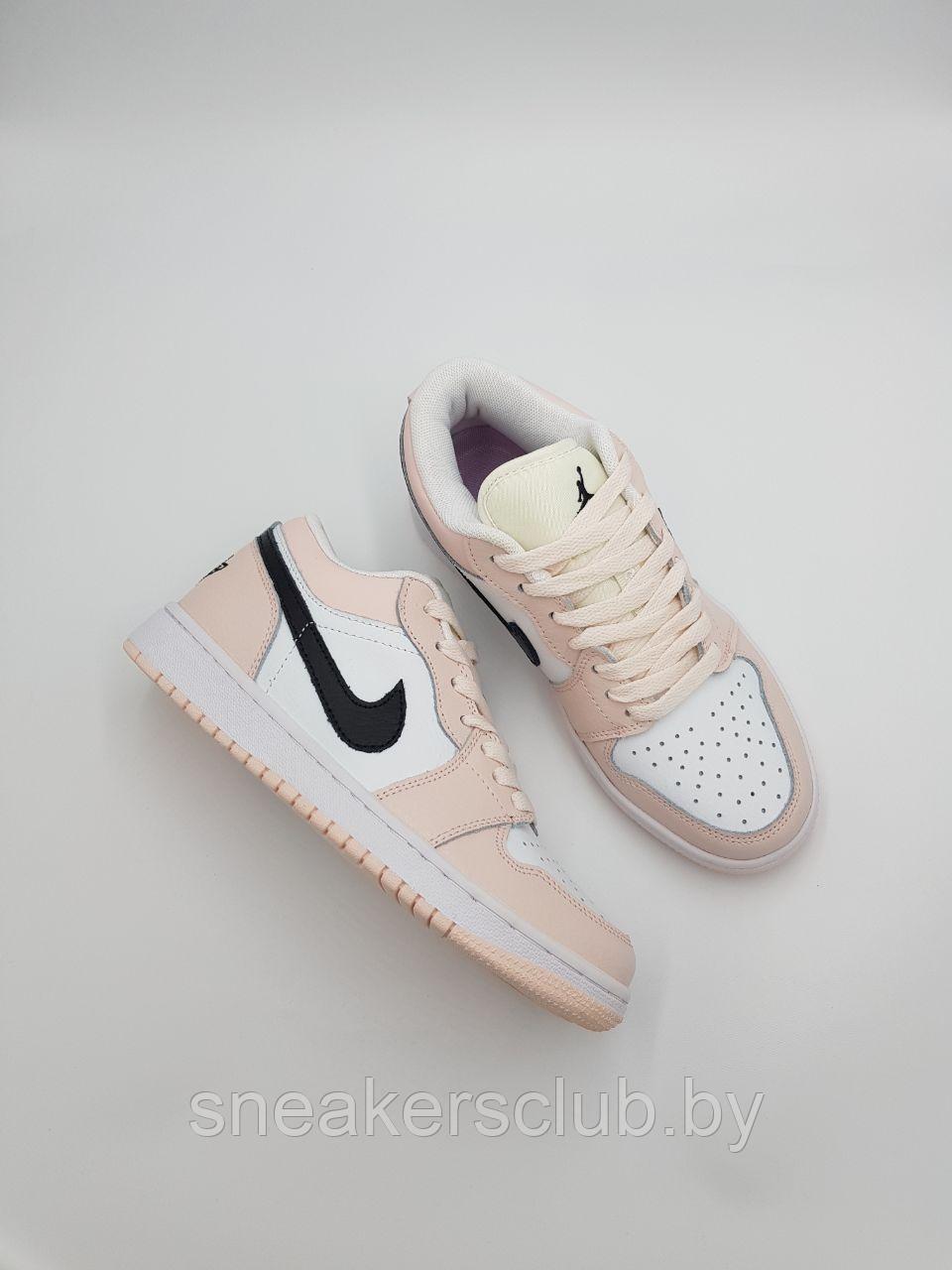 Кроссовки женские Nike Jordan Low / повседневные / подростковые /осенние