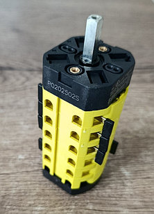 Переключатель кулачковый  для переключения режимов работы двигателя P0202502S