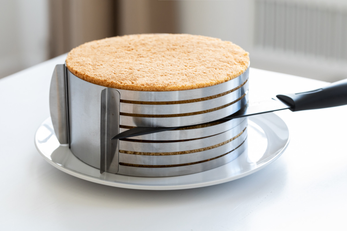 Кольцо форма трансформер для нарезки бисквита D-16-30, H-8 см раздвижное