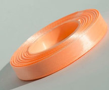 Лента атласная 1,2 см персиковая 32 м (арт.57,132)