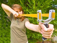 Рогатка как инструмент — от развлечения до тренировок: безопасность и правила