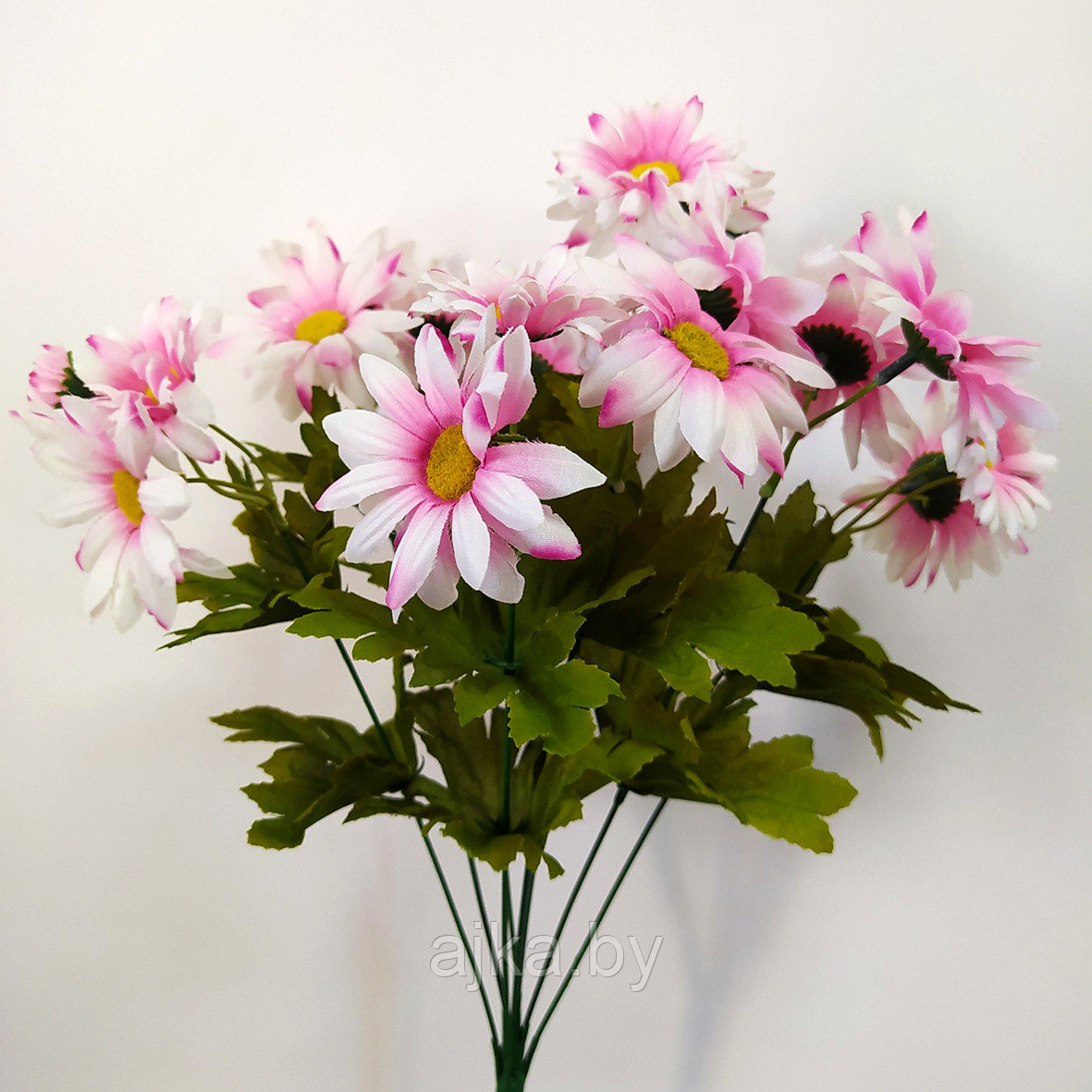 Ветка Хризантема-ромашка 16 головок 48 см, бело-розовый