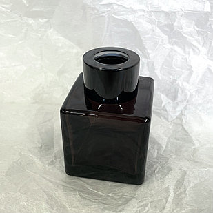 Флакон для диффузора квадратный коричневый, 50 мл Черная крышка
