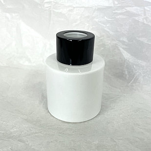 Флакон для диффузора круглый белый, 50 мл Черная крышка