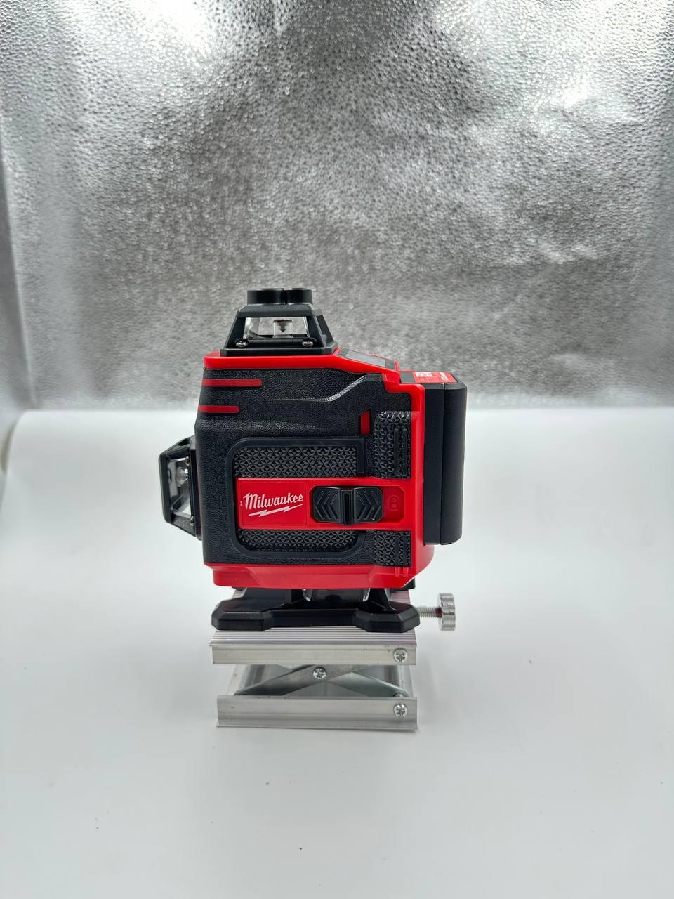 Лазерный уровень 16 лучей Milwaukee